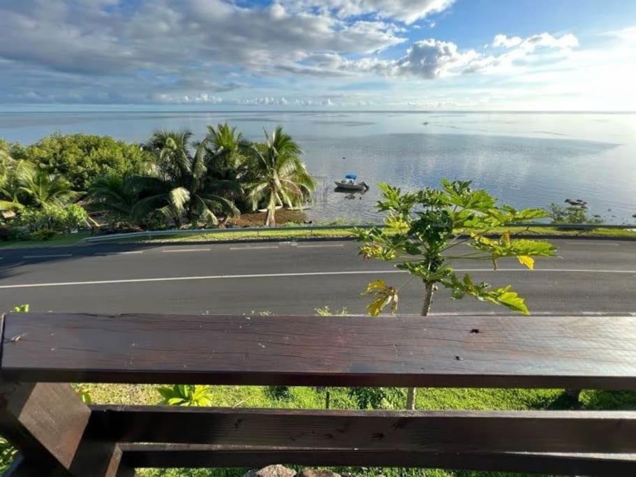 Tehuarupe Surf Studios Haapiti Exterior photo