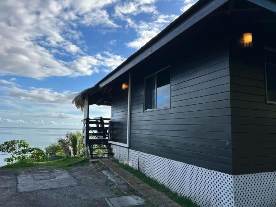 Tehuarupe Surf Studios Haapiti Exterior photo